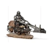 Image de Figurine LUCSWR48721-10 - Star Wars : The Mandalorian - The Mandalorian on Speederbike