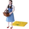 Image de Le Magicien D'Oz Figurine Dorothy (avec Toto Dans Son Panier) 19 Cm