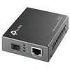 Image de MC220L - Convertisseur de média à fibre optique - 1GbE - 10Base-T, 100Base-TX, 1000Base-T, 1000Base-X - RJ-45 / SFP (mini-GBIC)