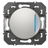 Image de Poussoir simple avec voyant lumineux Dooxie 1 poste - 6A - 250V - Alu