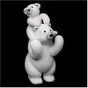 Image de figurine maman et bébé ours polaire blanc
