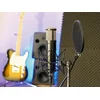 Image de Session de chant dans un studio d'enregistrement professionnel à Paris