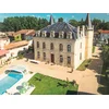 Image de 1 nuit en château avec spa et dîner près de Bordeaux