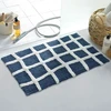 Image de Becquet Tapis de bain coton bicolore bleu marine et blanc motif à carreaux 1870 g/m² - ABYSSALE 50 x 80 cm