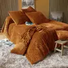 Image de Becquet Jeté de lit en polyester marron caramel - TENDRESSE 250 x 250 cm
