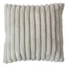 Image de - Coussin SELA imitiation fourrure côtélée - 40 x 40 cm - Beige - SELA