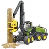 Image de bruder 02135 - Abatteuse-ébrancheuse John Deere 1270G avec 1 tronc d'arbre en occasion ou reconditionné
