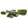 Image de John Deere 7R avec chargeur avant et remorque avec attelage tandem