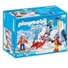 Image de Family Fun 9283 Enfants avec boules de neige