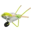 Image de - brouette avec outils de jardin
