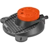Image de Arroseur multisurfaces Plus Boogie Classic de Gardena : arroseur de pelouse pour 6 formes de surfaces différentes (cercle, demi-cercle, carré, rectangle, ellipse, jet à points), support sûr (2073-20) en occasion ou reconditionné