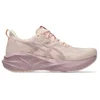 Image de Chaussures Asics Novablast 5 Rose Beige SS26 Femme, Taille 42 - EUR