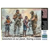Image de Somewhere On Our Planet. Sharing A Smoke - 1:35e - Master Box Ltd.