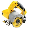 Image de DEWALT Scie à carrelage 110 mm 1300 W coupe humide, DWC410-QS | Scie à carrelage de 110 mm et 1300 W avec coupe humide, profondeur de coupe jusqu’à 34 mm et coupe inclinée jusqu’à 45°. en occasion ou reconditionné
