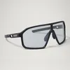 Image de Endura - Mullet Glasses Photochromic - Lunettes vélo Matt Black - Taille unique