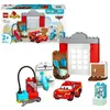 Image de Lego® Duplo 10456 - La Visite De Mcqueen Au Garage De Doc