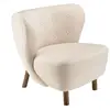 Image de Fauteuil en tissu bouclette écru, dossier capitonné arrondi