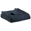 Image de Plaid stonewashed en coton cobalt 140 x 200 cm
