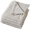 Image de Couverture imitation fourrure et flanelle flanelle/fourrure beige