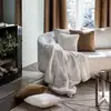 Image de Plaid fausse fourrure souple au toucher ultra doux ecru 140x200 cm