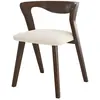 Image de Chaise en bois d'hévéa foncé et tissu bouclé crème