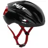 Image de Casque Met Manta Mips Noir Rouge, Taille M (56-58 cm)
