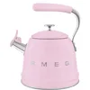 Image de Smeg, Bouilloire Sifflante WKF01PK, en Acier Inoxydable, Capacité 2,3 L, Couvercle Amovible et Bec Doseur, Compatible avec Induction, Rose en occasion ou reconditionné
