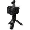Image de EOS R50 V + Optique RF-S 14-30mm pour Système EOS R + Poignée-Trépied HG-100TBR avec commande a distance Bluetooth + Microphone DM-E100 + Carte SD 128 GB