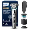 Image de Philips S9000 - rasoir électrique Wet & Dry pour hommes couleur Chrome foncé, lames Lift & Cut, technologie SkinIQ, tondeuse à barbe, Clean Pod, socle de charge et étui de transport (modèle S9974/55) en occasion ou reconditionné