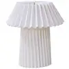 Image de Lampe à poser en papier blanc