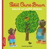 Image de Petit ours brun sauve un petit oiseau