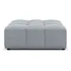 Image de Pouf en tissu velours bleu clair