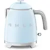 Image de Bouilloire mini format 0,8L bleu azur Smeg
