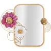 Image de Miroir mural avec fleurs multicolores en métal 75x9,5x64,1 cm