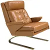 Image de Fauteuil élégant en cuir camel avec accoudoirs