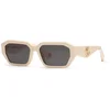 Image de Roberto Cavalli Femme Roberto Cavalli SRC113 09X7 Lunettes de soleil Acétate Ivoire Fumée Géométrique Normale