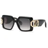 Image de Philipp Plein Femme Philipp Plein SPP159 PLEIN HERA 700 Lunettes de soleil Acétate Noir Fumée Géométrique Normale Ombré