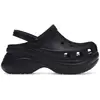 Image de Crocs Classic Bae Clog, couleur noire (pour femmes) - Taille EU 33-34