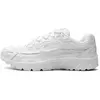 Image de Baskets Nike P-6000, Taille:5.5 - EU 39