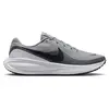 Image de Nike Revolution 8, couleur gris clair, gris, blanc et noir - Pointure européenne 39