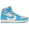 Image de Nike Jordan 1 Retro High OG « UNC Reimagined » Bleu, taille : 38