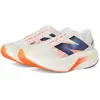 Image de Chaussure de course pour femmes New Balance FuelCell SuperComp Elite V4, couleur blanche, taille 40 EU