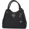 Image de Guess Jeans sac à main pour femme en polyuréthane noir