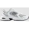 Image de New Balance, chaussures NB 530, modèle unie, couleur gris argenté