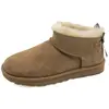 Image de UGG, chaussures pour femmes, modèle Ultramini Bailey Bow, couleur chestnut, référence AI26, taille : 36