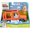 Image de Voiture de Bluey - BLUEY - Véhicule familial avec figurine Chilli et accessoires - Neuf