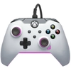 Image de PDP Manette filaire: Mèche blanchePour Xbox Series X|S, Xbox One et Windows 10/11 - Neuf