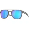 Image de Lunettes de soleil Oakley Latch Beta Gris TU 8007915004