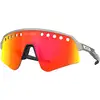 Image de Oakley Homme Oakley OO9465 SUTRO LITE SWEEP 946540 Lunettes de soleil O_Matière Argent Rouge Masque Normale