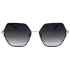 Image de Guess - GF6125-32B - Lunettes de soleil - Femme